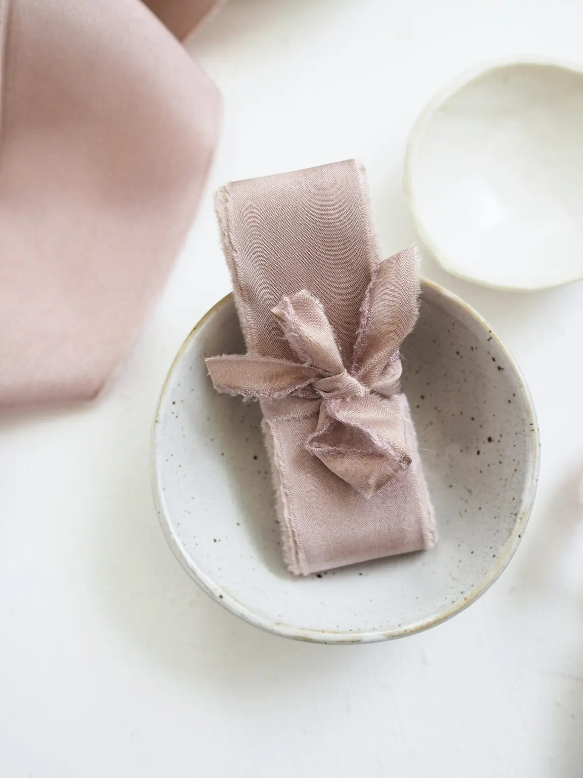 Misty Roze zijden lint van La Lettre